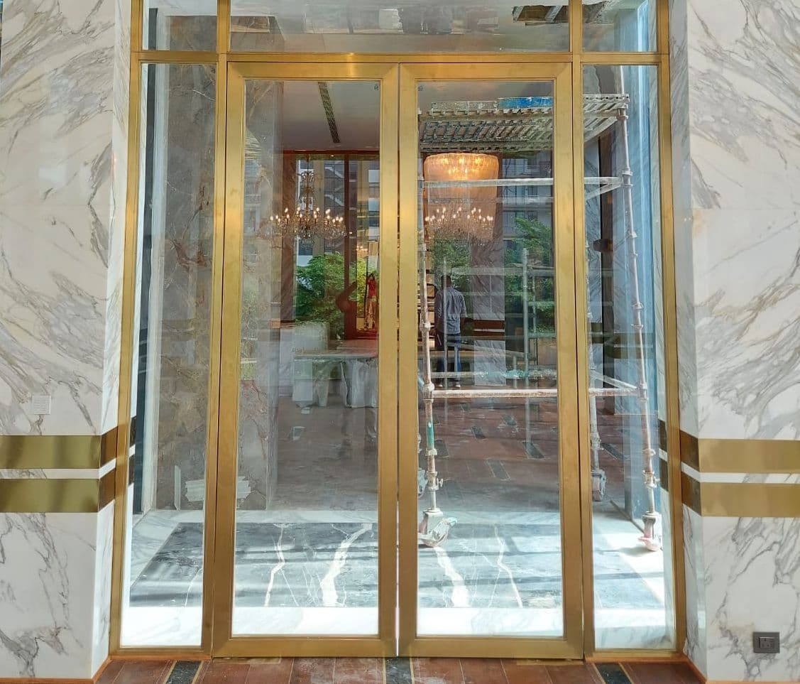 Luxury PVD Gold Stainless Steel Glass Door thumbnail 3